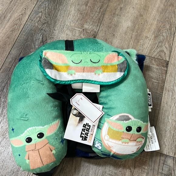 Star Wars Other - Grogu Blanket Gift Set